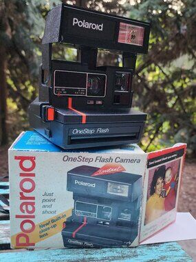 EUC Polaroid 1990s Instant OneStep Flash Camera 600 instant film